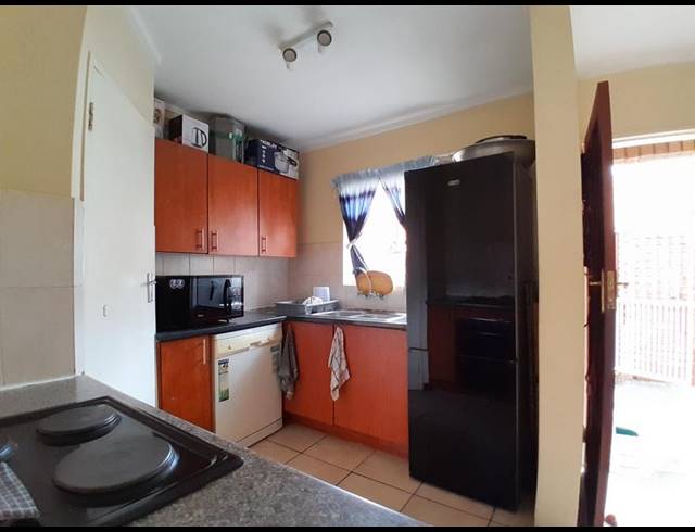 2 BEDROOM APARTMENT FOR SALE IN THE REEDS